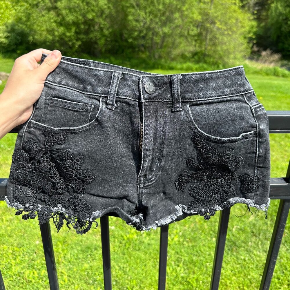 American Eagle Outfitters Short Short Size 2